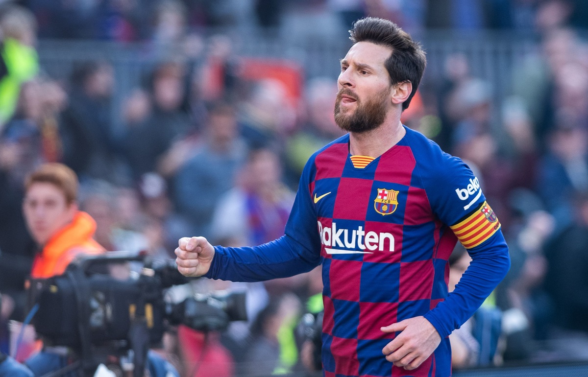 Leo Messi se bucură după un gol