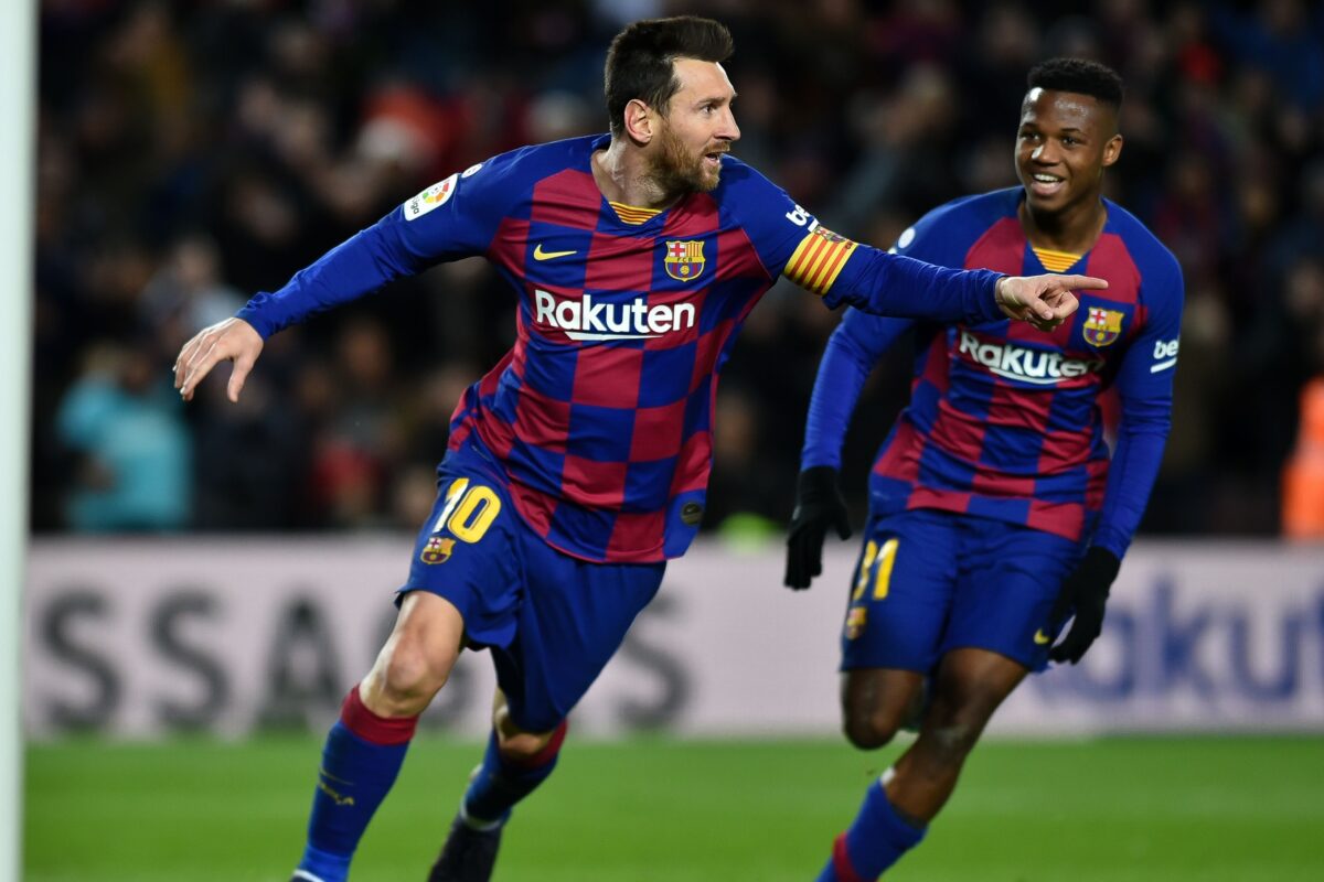 Lionel Messi sărbătorește un gol marcat pentru Barcelona