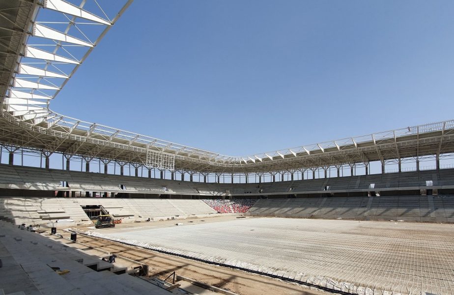 Stadionul Steaua este gata în proporţie de 80%. Becali este interzis pe noua arenă