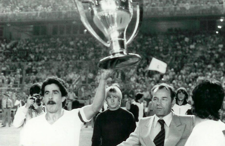 A murit Goyo Benito, un fundaş legendar de la Real Madrid. Are 11 trofee în palmares
