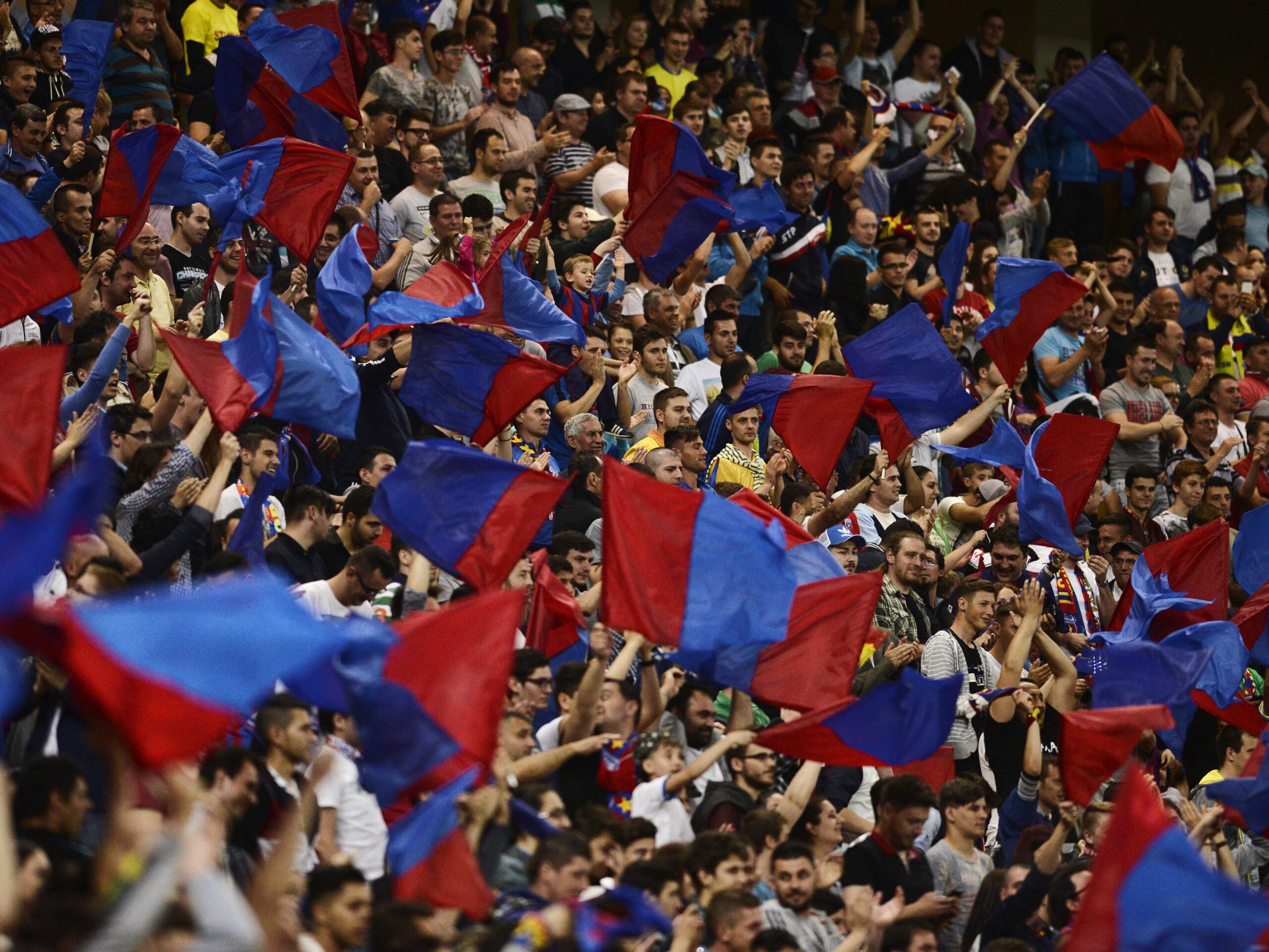 Fanii CSA Steaua, mesaj ironic pentru Duckadam: ”Sponsorii nu sunt suporteri de rezultat”