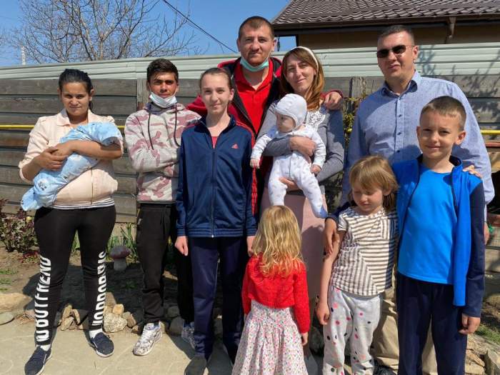 Tânărul din Iași a izbucnit în plâns, după ce s-a mutat în casa cumpărată de Cătălin Moroșanu