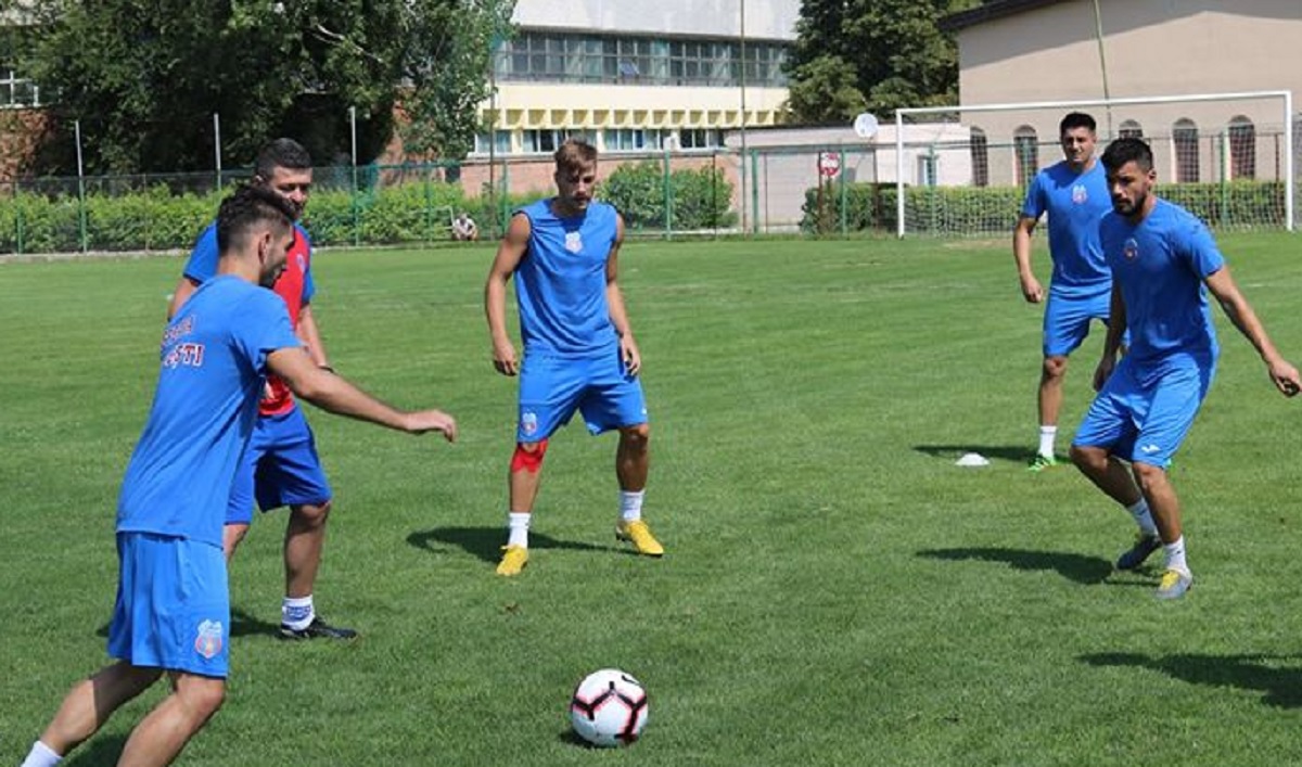 Jucătorii de la CSA Steaua, la antrenament
