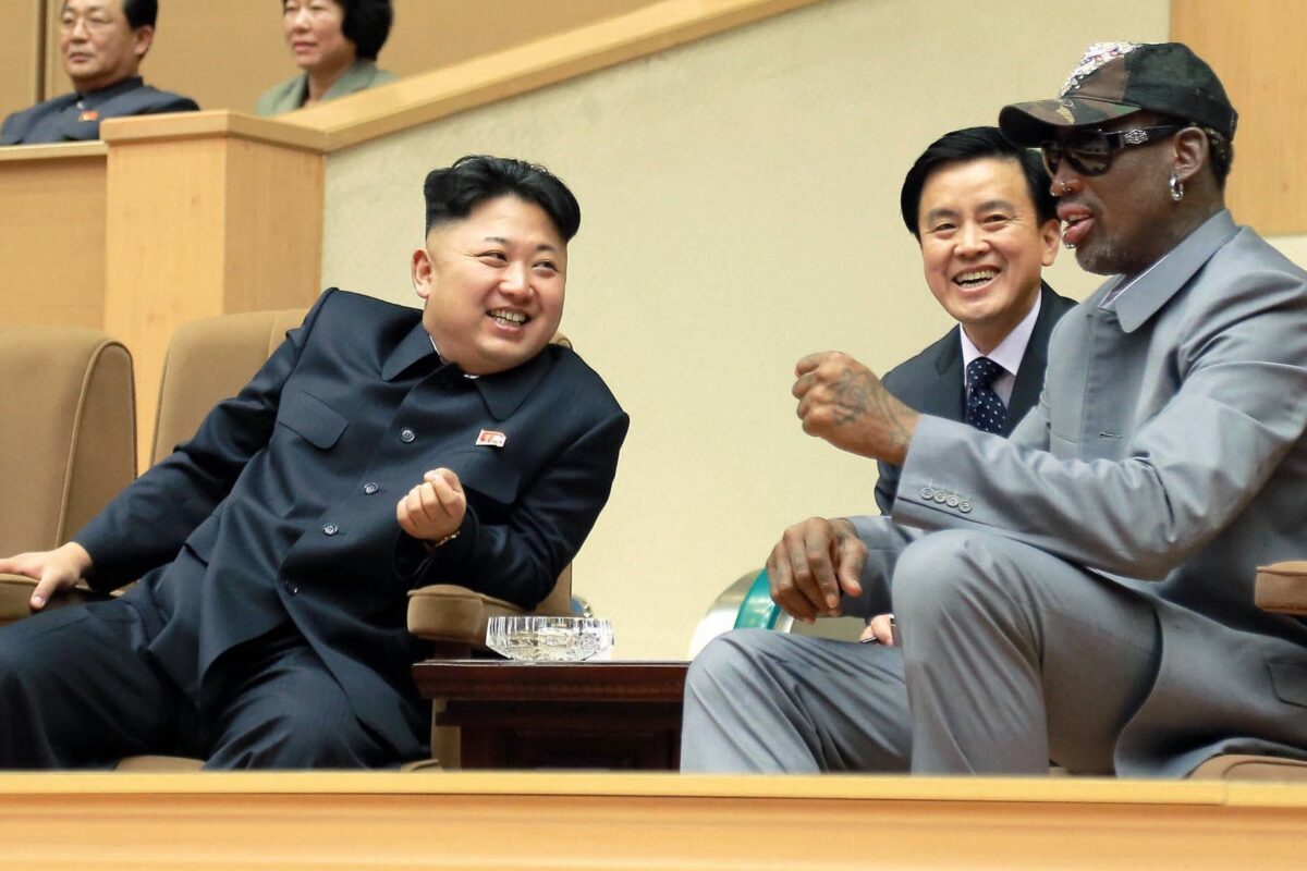 Dennis Rodman și Kim Jong-un, în cadrul unui eveniment