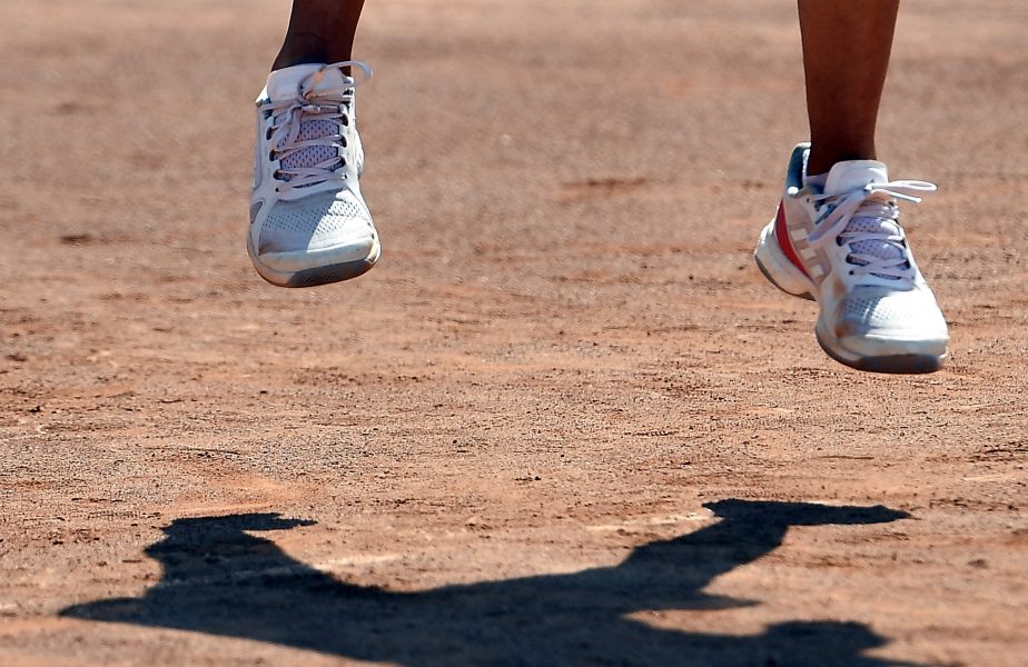 Simona Halep revine pe zgură! Cum va arătă tenisul după 15 mai! Regulile pentru antrenamentele în aer liber