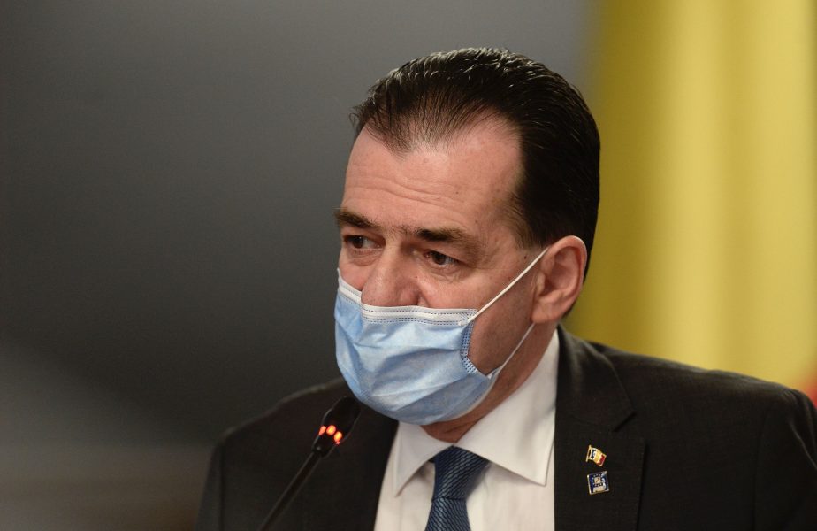 Burleanu și Gică Popescu l-au încolțit pe Ludovic Orban și i-au cerut să lase spectatorii pe stadioane. Răspunsul premierului