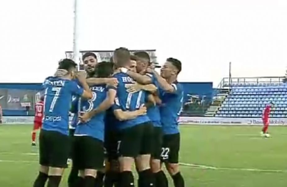 FC Viitorul-Hermannstadt 4-1. Gabi Iancu și Vlad Achim au marcat câte două goluri. Albes, debut dezastruos pe banca oaspeților
