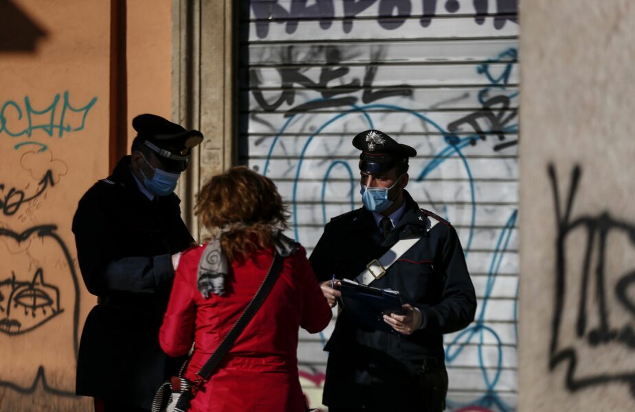 Calvarul prin care au trecut doi români, ameninţaţi de mafioţii italieni: "Trebuie să ne daţi banii"