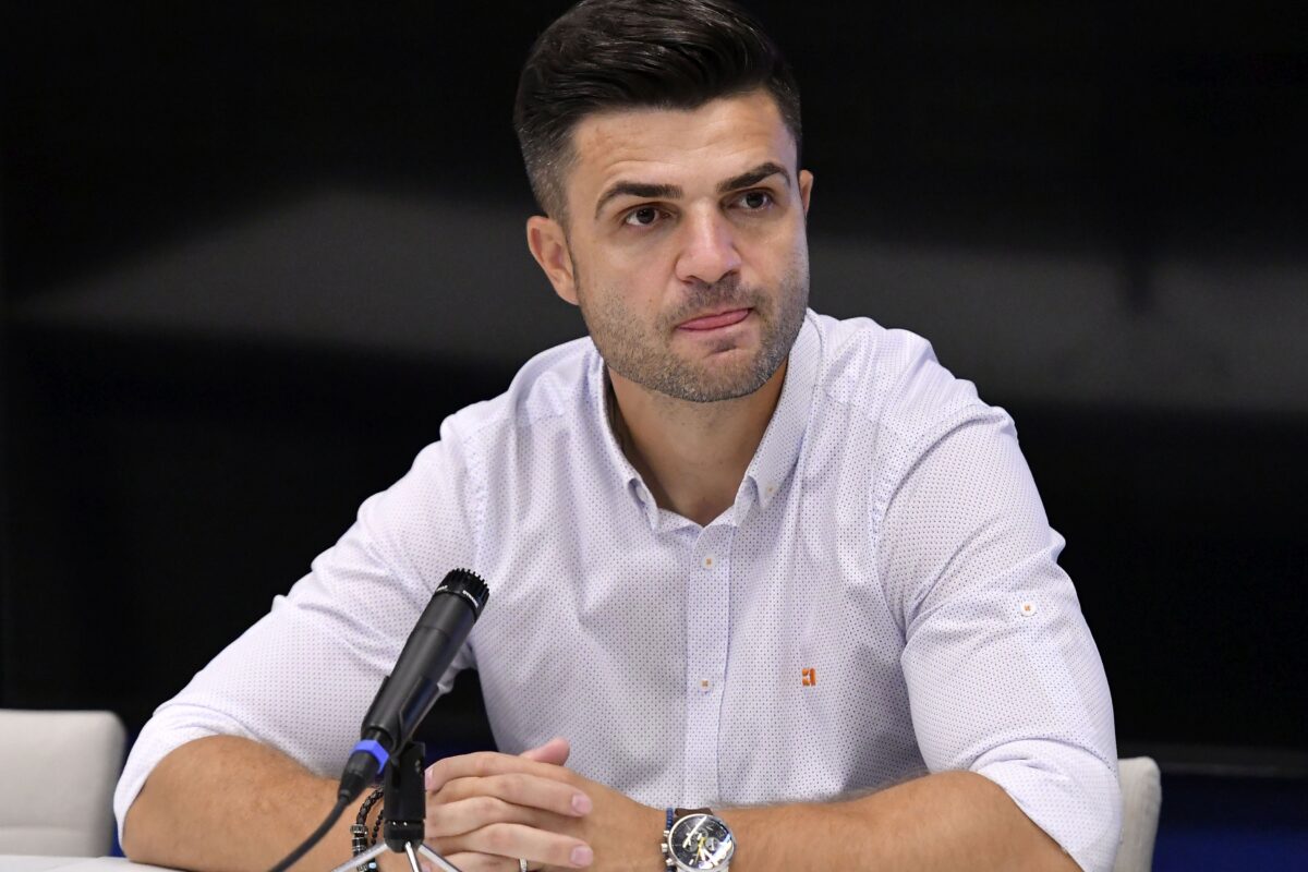Florin Bratu, îPrima reacţie a lui Florin Bratu, după ce a negociat revenirea la Dinamo timpul unei conferințe de presă