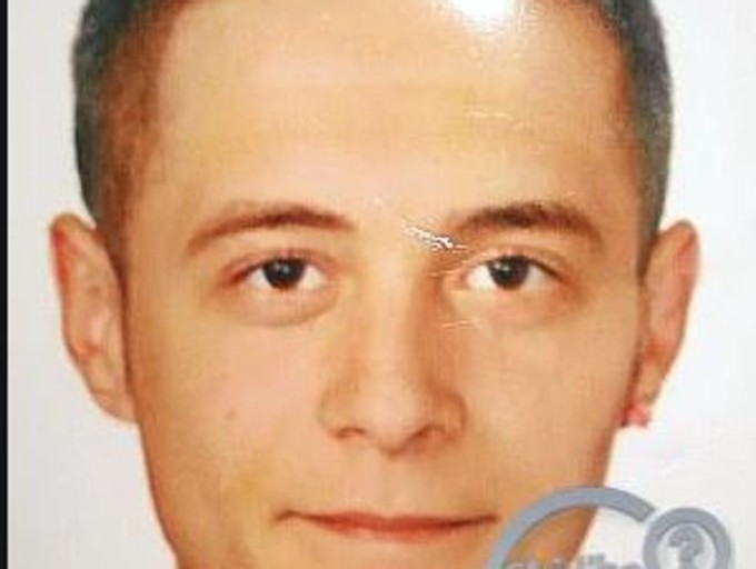 Mihai, dispărut în urmă cu 8 ani în Italia, a fost găsit de familie cu ajutorul unei emisiuni TV. Cu ce se ocupă tânărul care are acum 24 de ani