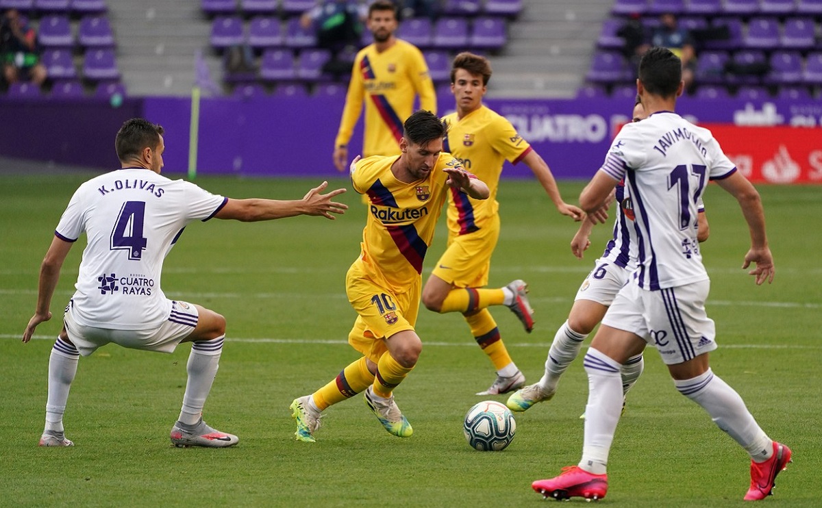 Valladolid-Barcelona 0-1. Catalanii revin la un punct în spatele Realului. Performanţă uluitoare reuşită de Messi!