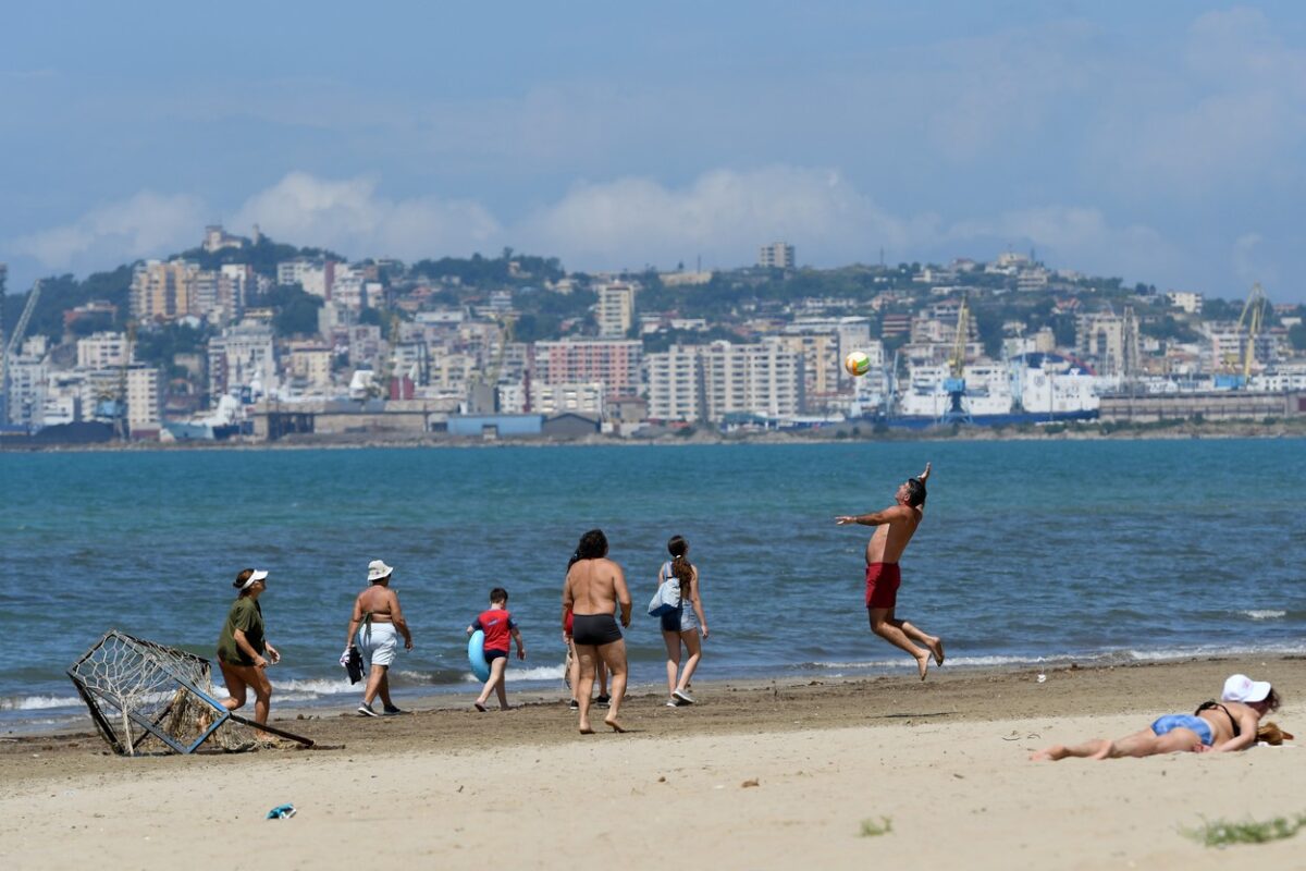 Reguli noi pentru turiştii care merg în Grecia. Măsuri ferme luate de autorităţile de la Atena