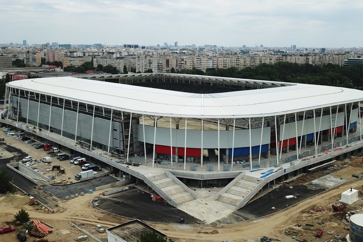 FOTO | Sectoarele stadionului Steaua vor fi denumite după fostele glorii! Primele nume inscripţionate. Noi imagini de la arena din Ghencea