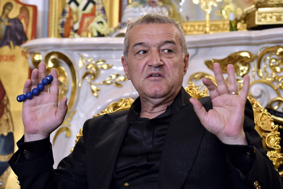 Cele 100.000 de pastile cumpărate de Gigi Becali au fost scoase din vamă: "Le-am dat la spitale!" Propunere pentru ministerul Sănătăţii