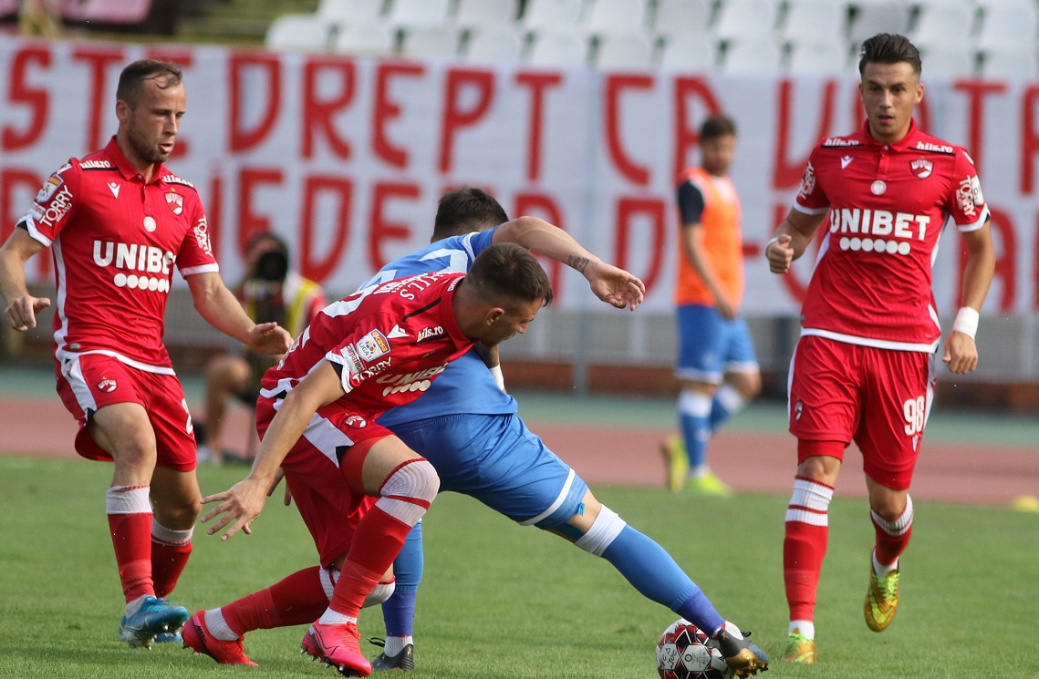 Măsuri draconice luate de Dinamo după focarul de COVID-19! Ce se va întâmpla cu jucătorii