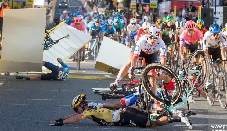 Ciclistul Fabio Jakobsen, scos din coma indusă! Primele veşti bune după accidentul groaznic în care a fost implicat