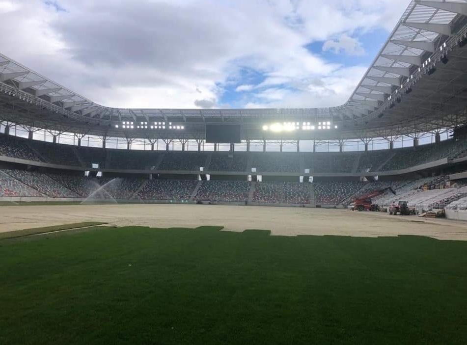 FOTO | "În Ghencea s-a aprins nocturna!" Imagini de senzaţie cu stadionul Steaua. Reacţia lui Ilie Dumitrescu: "Este o bijuterie!"
