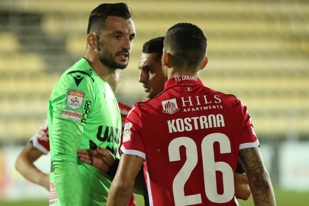 Jucătorii îi dau "interzis" lui Cosmin Contra la Dinamo: "Ştim că rămâne domnul Mulţescu şi suntem alături de el"