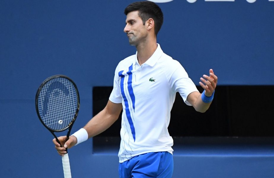 Amendă uriaşă pentru Novak Djokovic după ce a lovit o arbitră. Sârbul este bun de plată şi poate avea de suferit şi pe viitor!