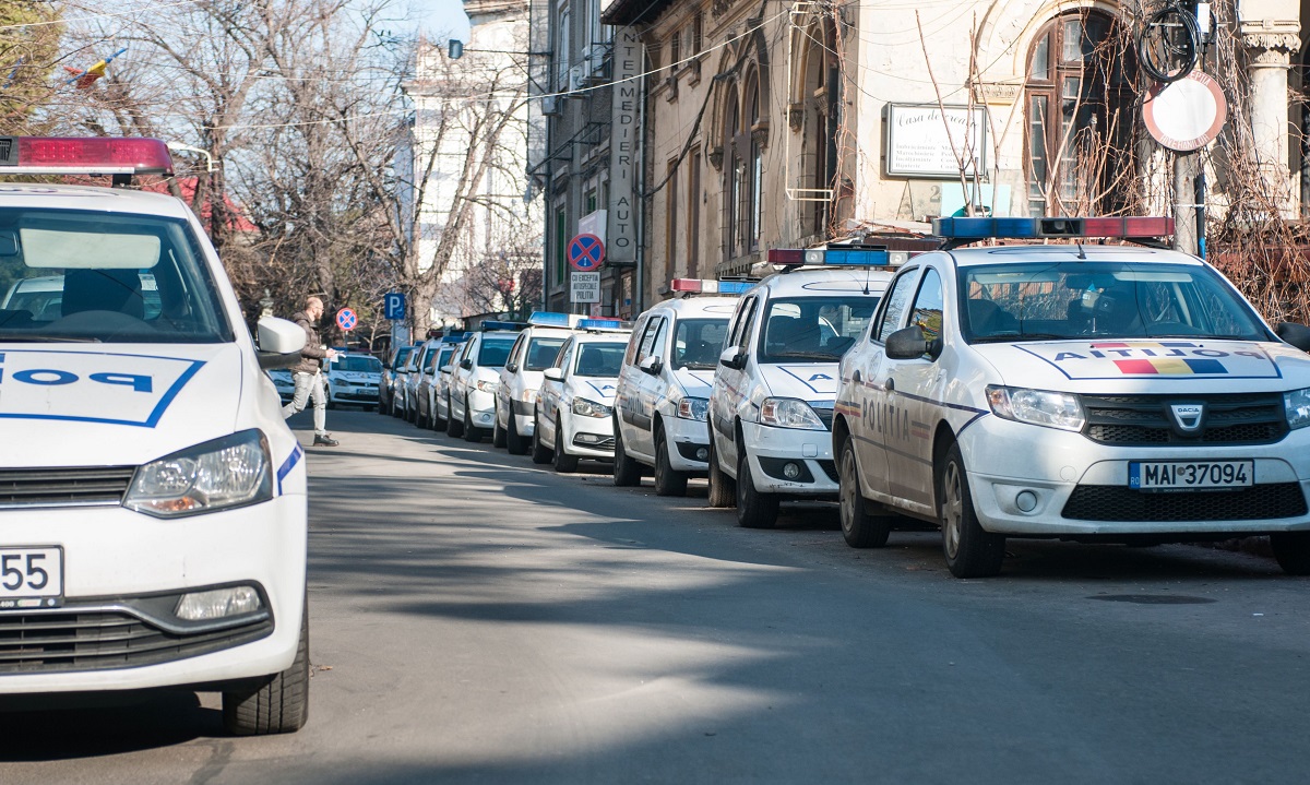 Un român celebru a ajuns la poliţie după o bătaie în Mamaia! "Am fugit în scara de bloc"