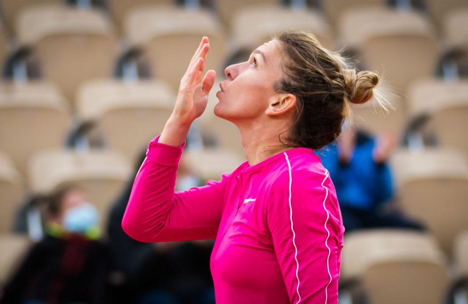 Simona Halep – Amanda Anisimova 6-0, 6-1. "Taifunul" Simo şi-a distrus adversara şi e în optimi la Roland Garros