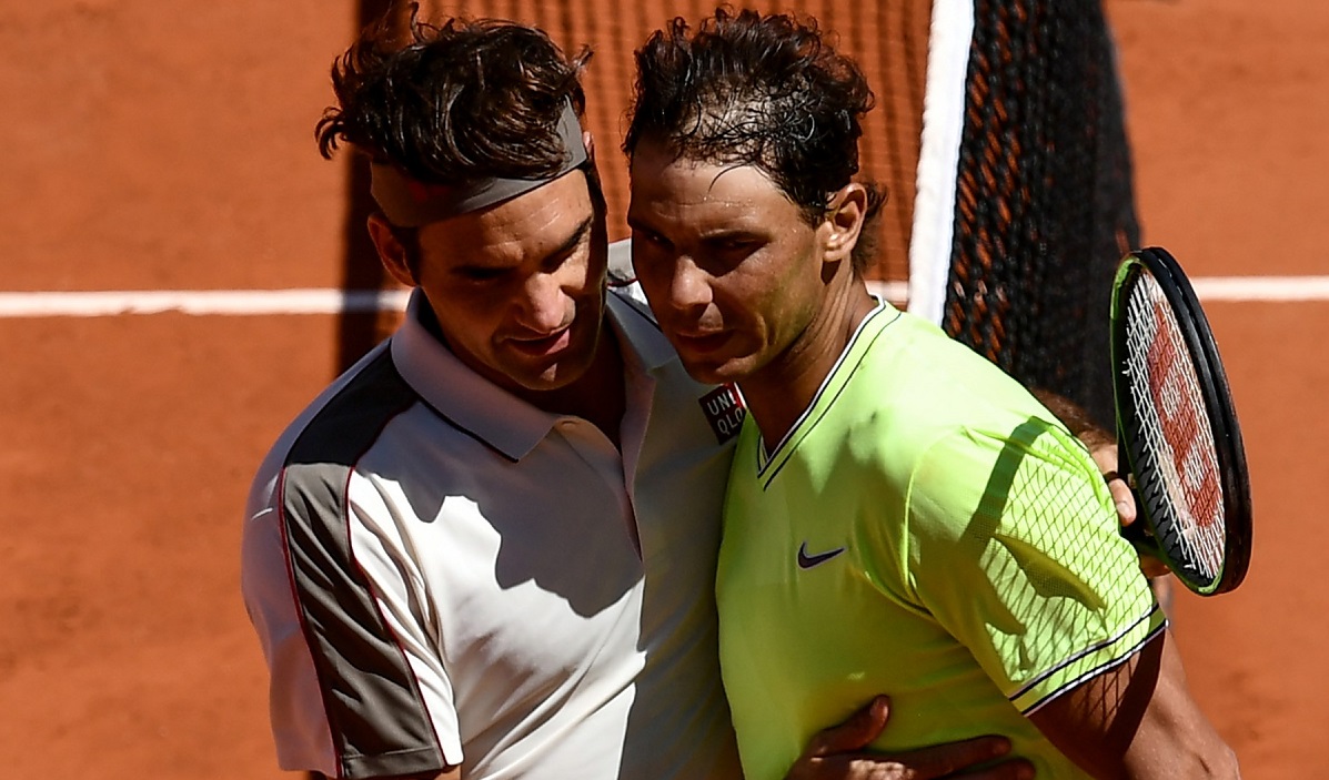Roger Federer și Rafael Nadal, în timpul unui meci