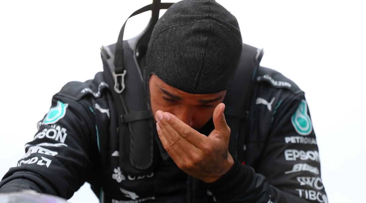"E mult peste ce am visat!" Lewis Hamilton a plâns de fericire. Mesajul emoţionant după al 7-lea titlu mondial