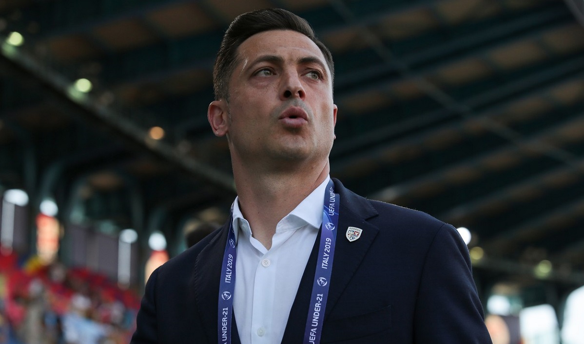 Selecţionerul echipei naţionale, Mirel Rădoi, lăudat de fostul selecţioner Anghel Iordănescu pentru că a devenit îneţelept