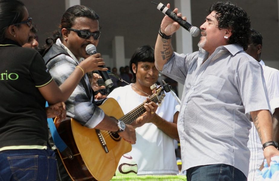 VIDEO | Top 10 cântece despre Diego Maradona! Artiştii care au fost inspiraţi de cariera lui El Pibe D’Oro. Cine ocupă primul loc