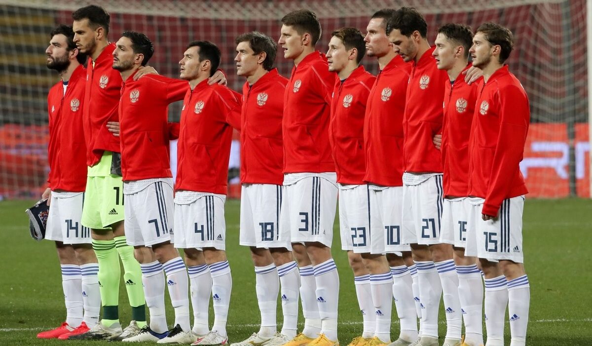 Echipa națională de fotbal a Rusiei înaintea unui meci cu Serbia