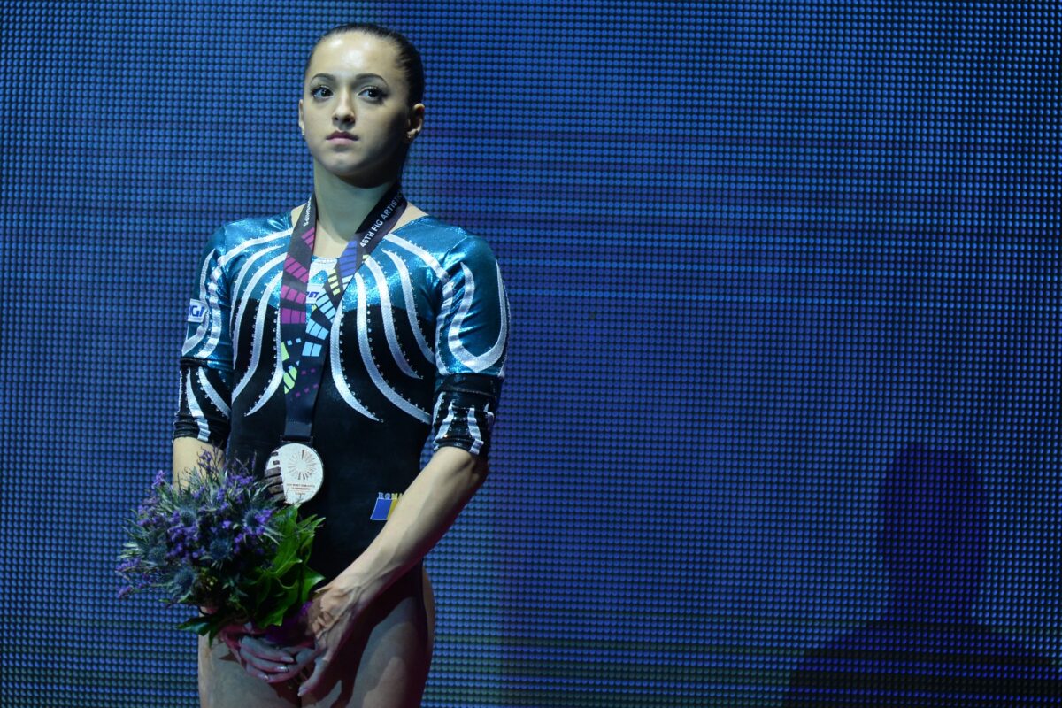 VIDEO | Larisa Iordache, ce revenire de senzaţie! A câştigat două medalii de aur şi două de argint la Campionatele Europene de gimnastică