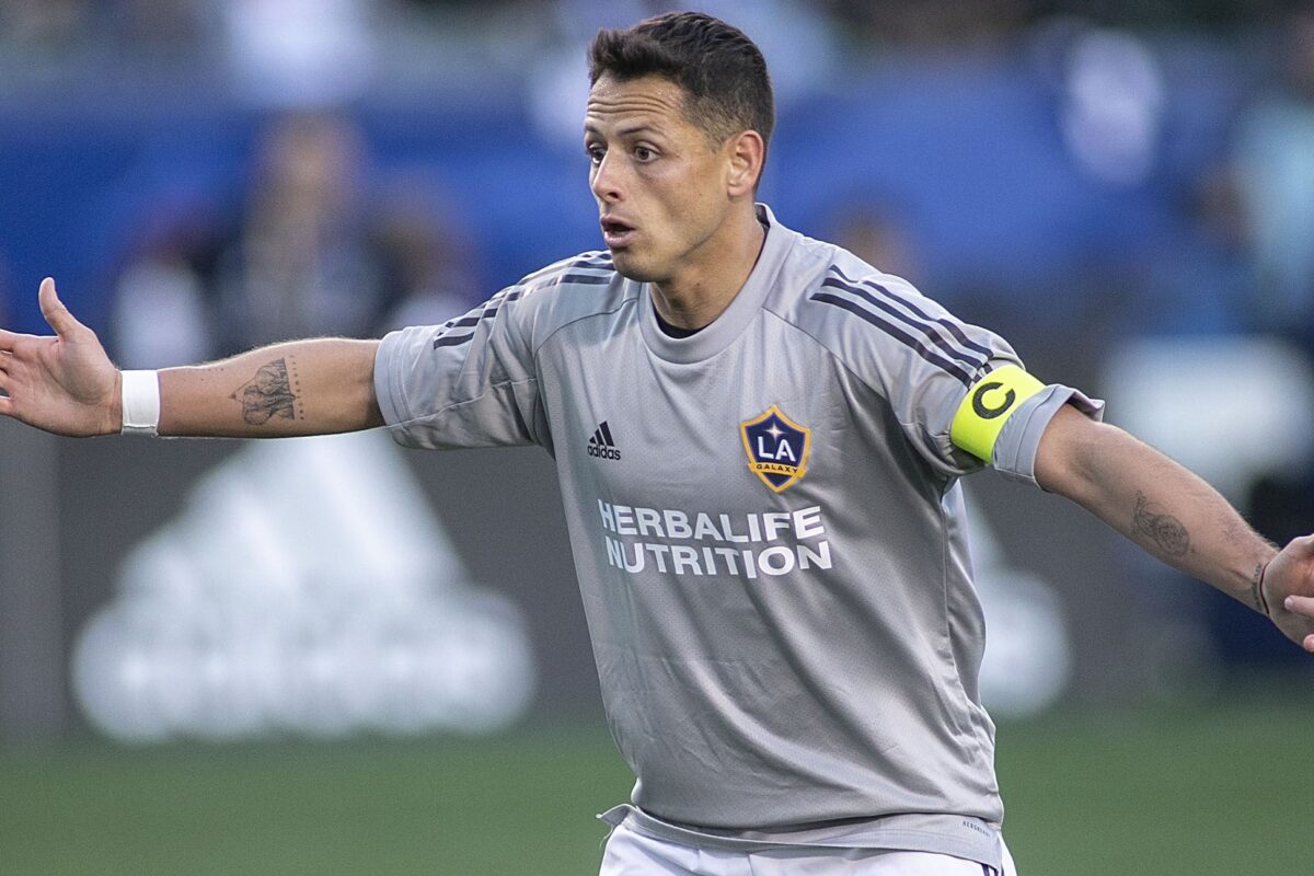 ”Chicharito” Hernandez în timpul unui meci pentru LA Galaxy