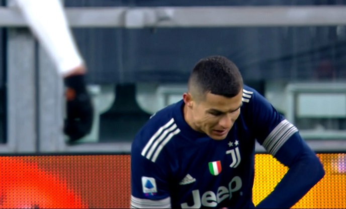 Vlad Chiricheş l-a scos din minţi pe Cristiano Ronaldo, în Juventus – Sassuolo 3-1! Starul portughez, gol doar după ce românul a ieşit de pe teren
