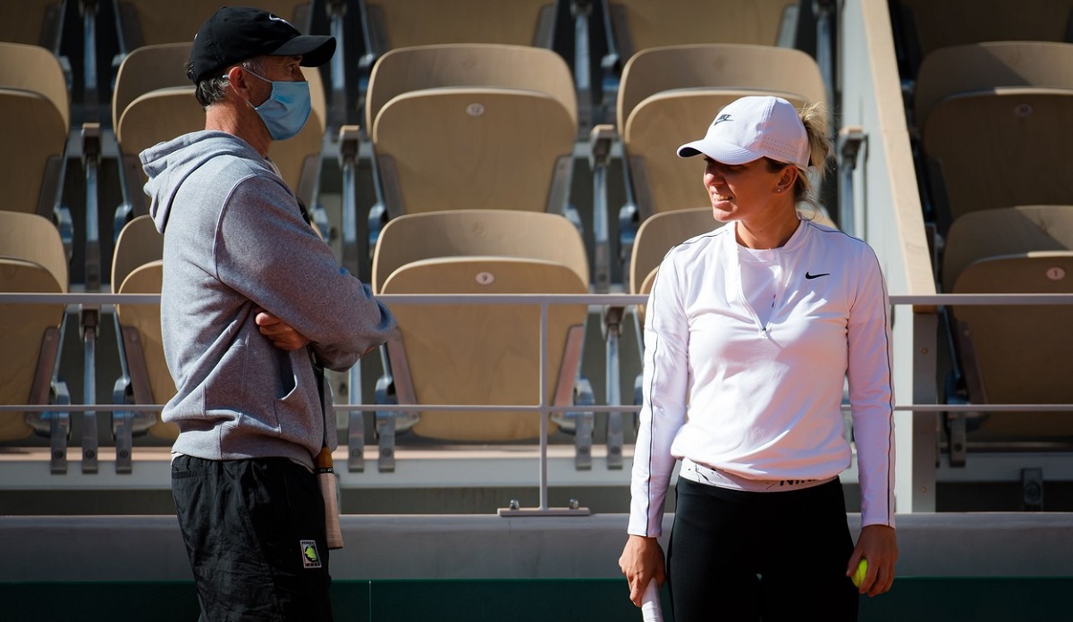 Simona Halep şi Darren Cahill, schimb amuzant de replici. Ce i-a transmis campioana de la Wimbledon chiar înainte să plece în Australia