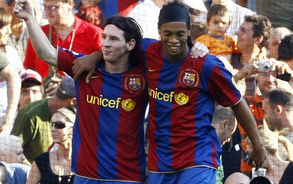 Lionel Messi şi Ronaldinho, pe vremea când erau colegi la Barcelona
