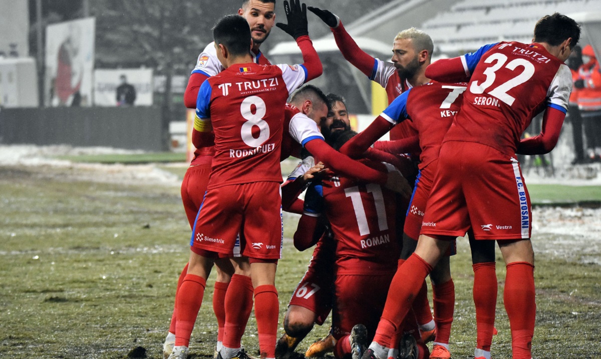 UTA Arad – FC Botoșani 0-0. Moldovenii au egalat-o pe Sepsi şi sunt mai aproape de play-off. Gazdele, al treilea egal la rând
