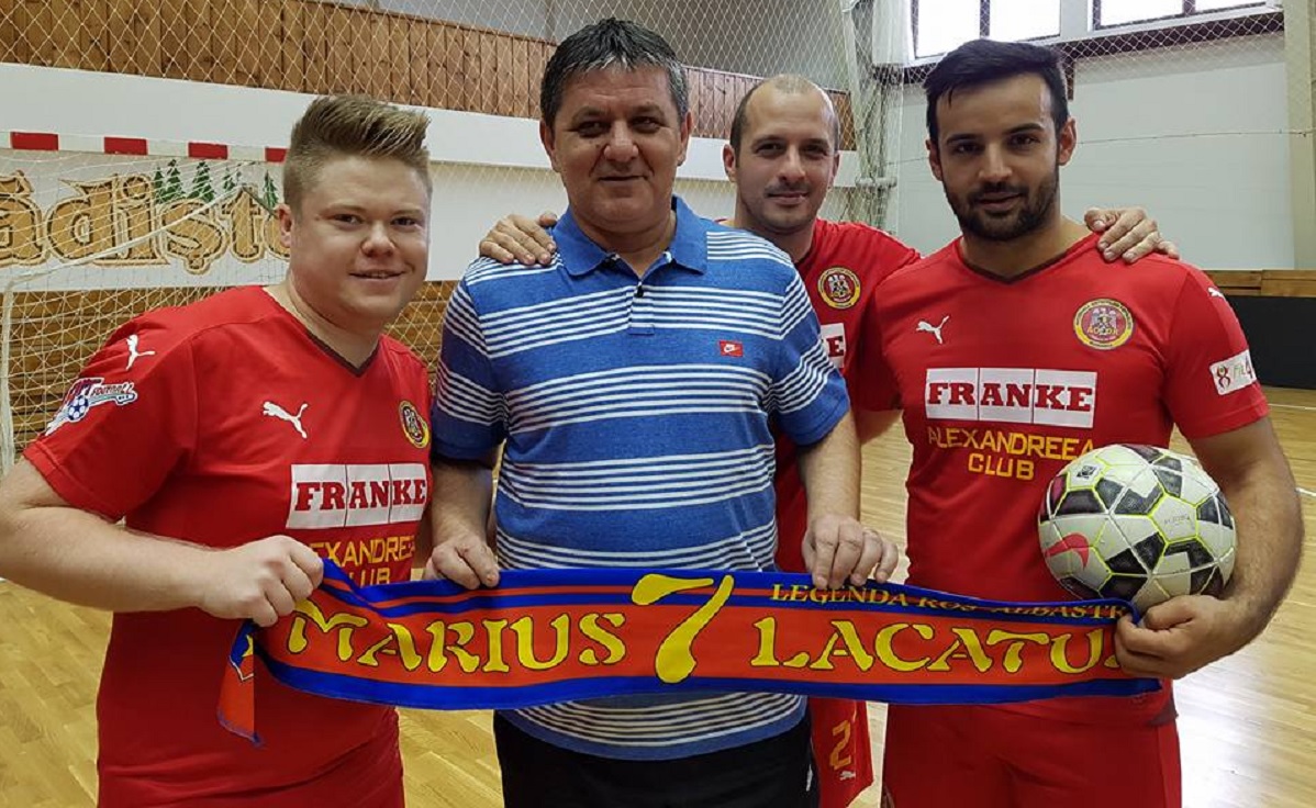 AS.ro LIVE | Rareş Varniote a fost invitatul lui Cătălin Oprişan. Surprize importante pregătite în ziua în care se împlinesc 34 de ani de când Steaua a câştigat Supercupa Europei