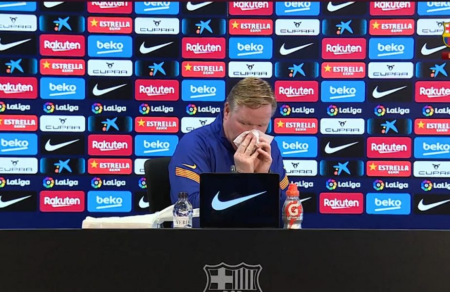 VIDEO | Imagini de necrezut. Conferinţa de presă a Barcelonei a fost întreruptă! Ronald Koeman a început să sângereze în timp ce răspundea întrebărilor