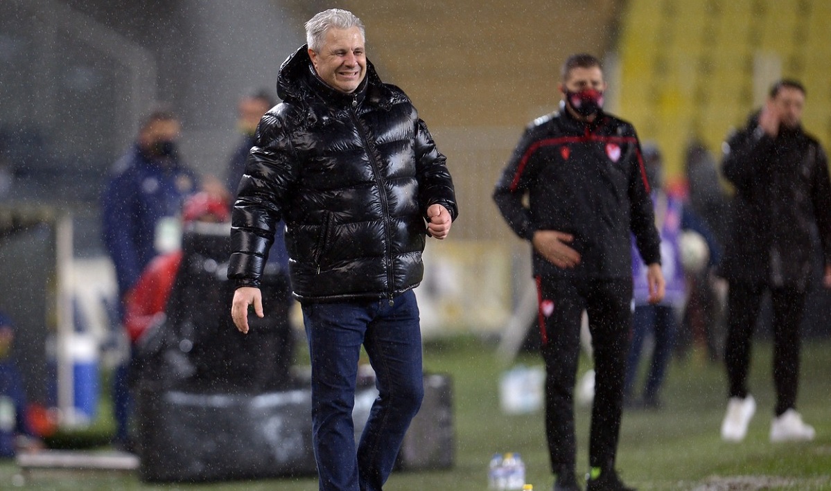 Marius Şumudică, învins de fosta echipa a lui Dan Petrescu. Fanii îi cer demisia după Kayserispor – Rizespor 2-1. "Pleacă şi salvează-te!"
