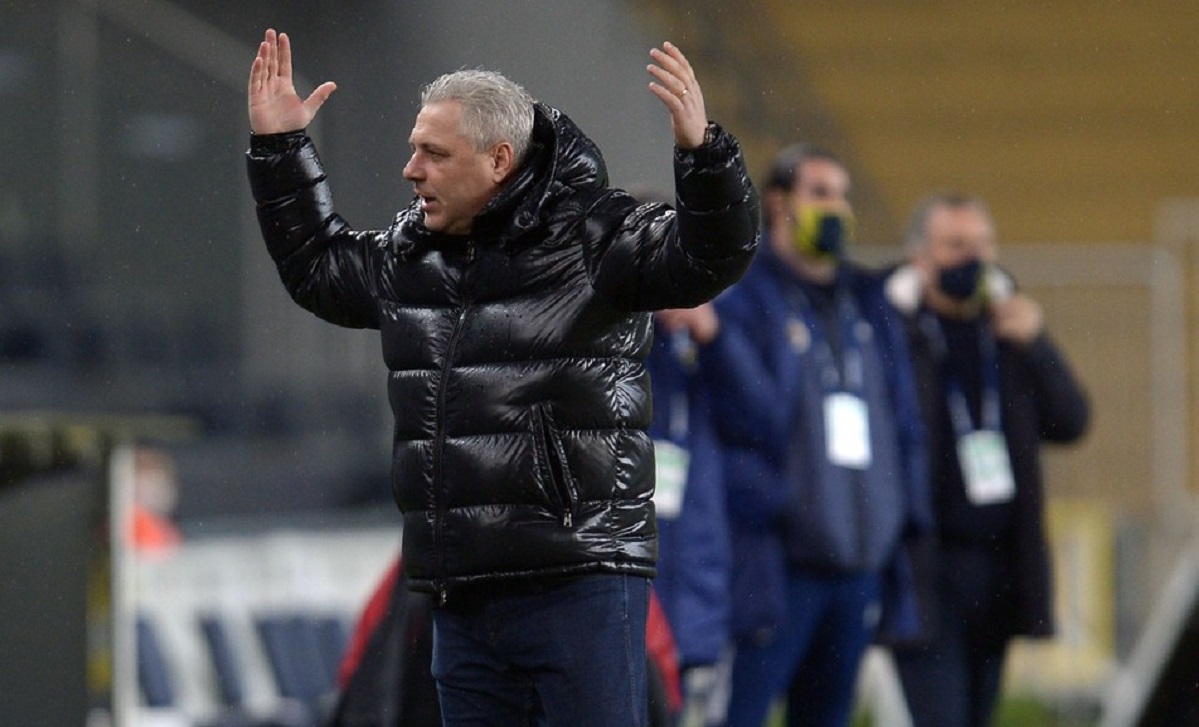 Marius Şumudică a anunţat că îşi dă demisia după Kayserispor – Rizespor 2-1. "Nu vreau să-mi pierd viaţa pe bancă". Anunţ bombă!