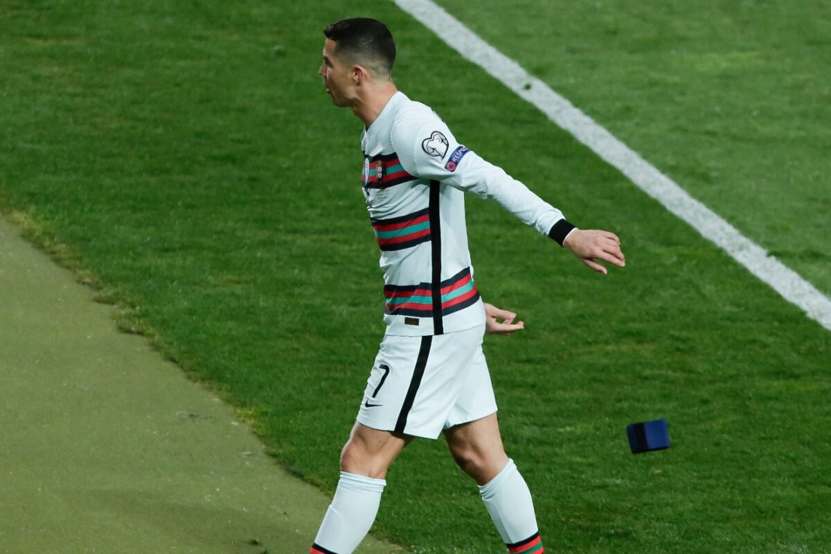 Cristiano Ronaldo, la finalul meciului Serbia - Portugalia 2-2