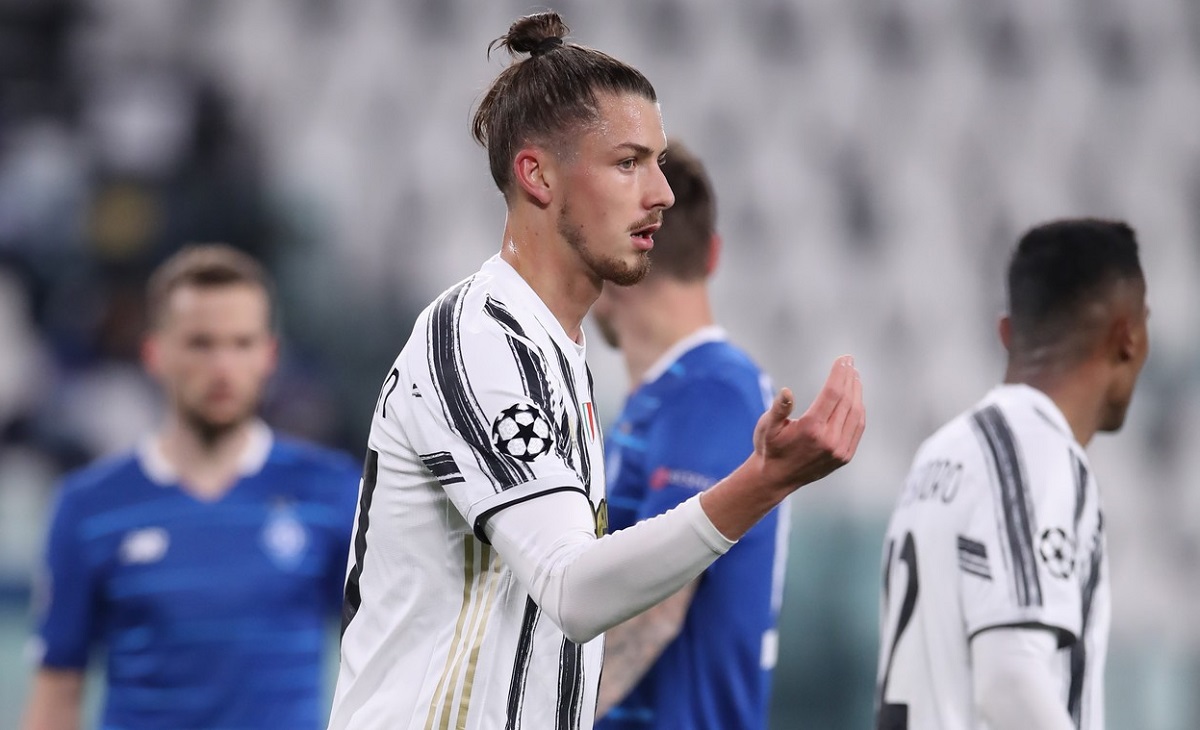 Radu Drăguşin vrea să rămână la Juventus: „Mama lui îi căuta o casă în oraş! Tânărul fundaş a spus „pas cluburilor din Germania şi Anglia