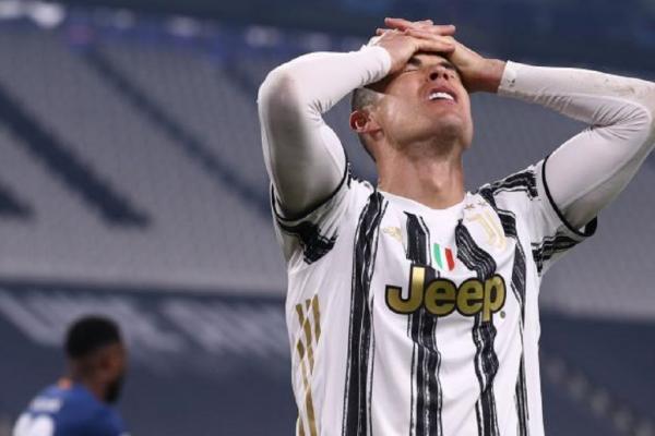 Cristiano Ronaldo, 4 luni fără venit! Juventus a tăiat salariile jucătorilor. "Bătrâna Doamnă" are probleme financiare serioase