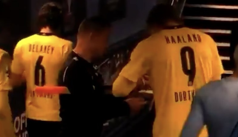 Manchester City – Borussia Dortmund 2-1 | Reacţia lui Pep Guardiola după ce arbitrul Octavian Şovre a fost surprins luând un autograf de la Erling Haaland
