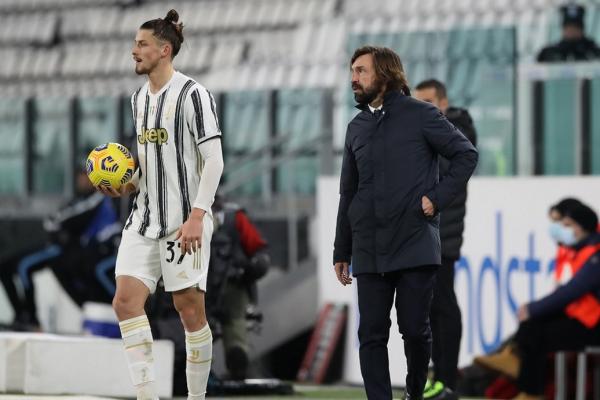 Radu Drăgușin, cuvinte uriașe de la Andrea Pirlo după prelungirea contractului cu Juventus: "Poate juca de la egal la egal cu vedetele din echipă"