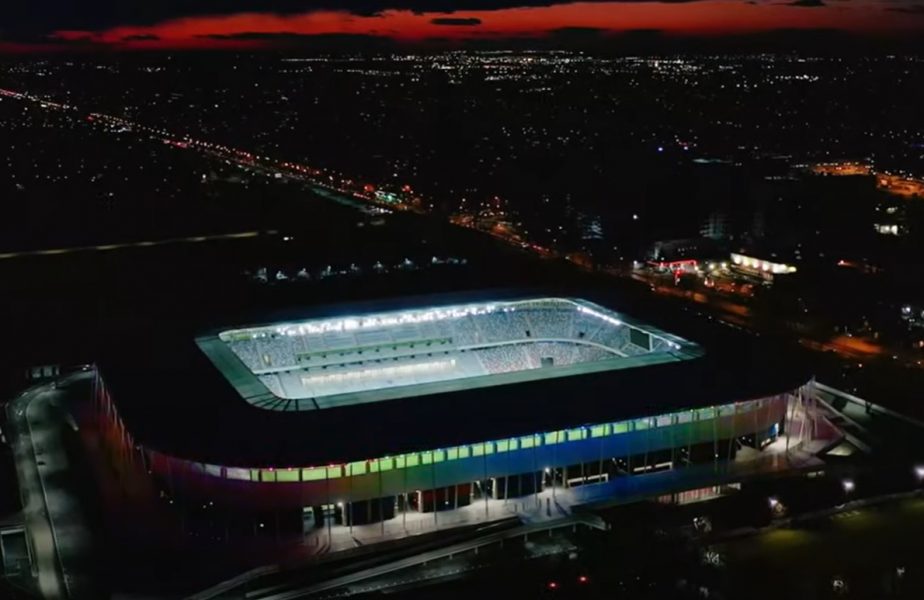 Gafă uriaşă la stadionul Steaua? "Hagi, inclus printre eroii de la Sevilla!" + Naţionala de rugby ar putea juca meciul de inaugurare