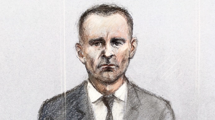 Ryan Giggs a ajuns la tribunal după ce a fost acuzat de violenţă domestică. Scandal uriaş la Manchester