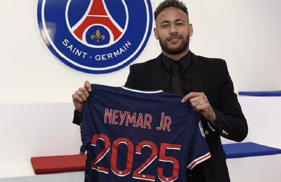 Neymar, mândru după ce și-a prelungit contractul cu PSG: "Istoria continuă!" Incredibil ce salariu va avea