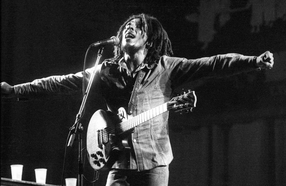 Bob Marley: ”Tu nu-mi tai degetul! Fotbalul înseamnă libertate!” A murit regele reggae ucis de…minge?