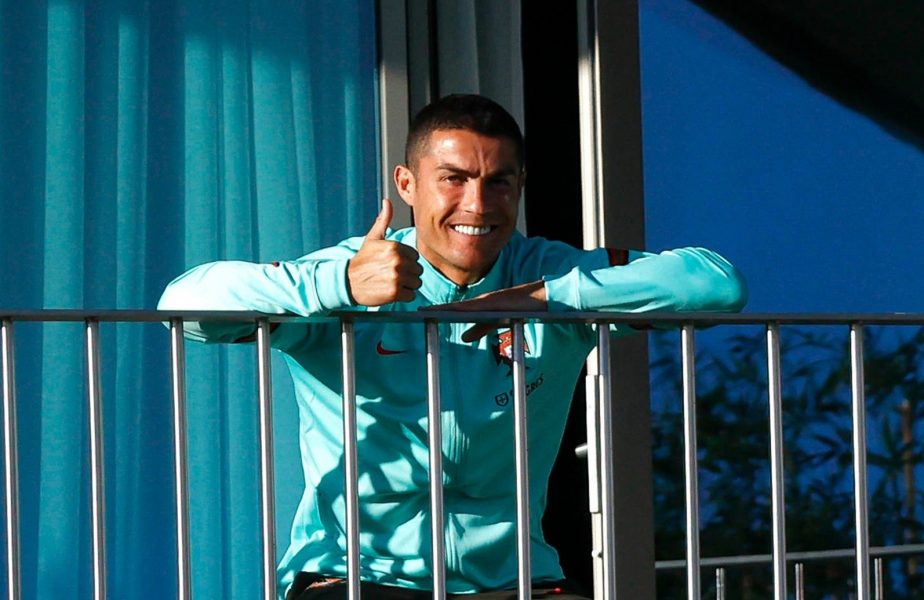 Testat pozitiv, Ronaldo şi-a închiriat un avion ambulanţă privat ca să ajungă în Italia!
